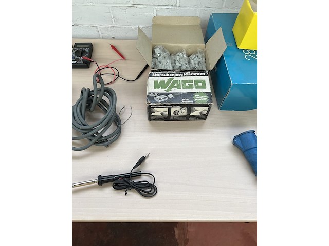 Partij elektriciteit - afbeelding 4 van  8