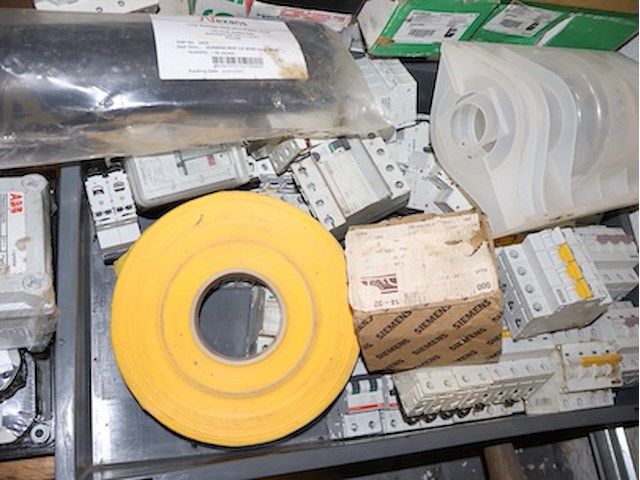 Partij elektriciteit - afbeelding 5 van  7