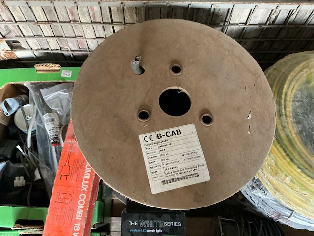 Partij elektriciteit - afbeelding 3 van  6