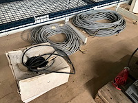 Partij elektriciteitskabels & snoeren - afbeelding 4 van  20