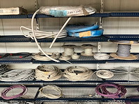 Partij elektriciteitskabels & snoeren - afbeelding 7 van  20