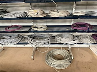 Partij elektriciteitskabels & snoeren - afbeelding 8 van  20