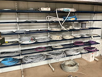 Partij elektriciteitskabels & snoeren - afbeelding 12 van  20