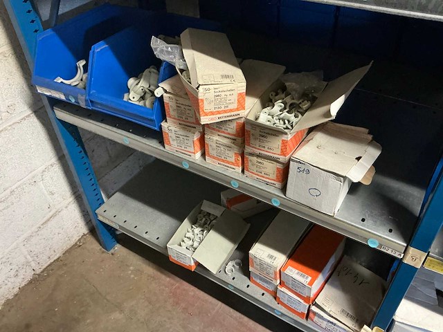 Partij elektrisch bevestigings- en installatiemateriaal - afbeelding 4 van  29