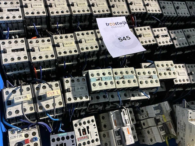 Partij elektrisch componenten - afbeelding 3 van  5