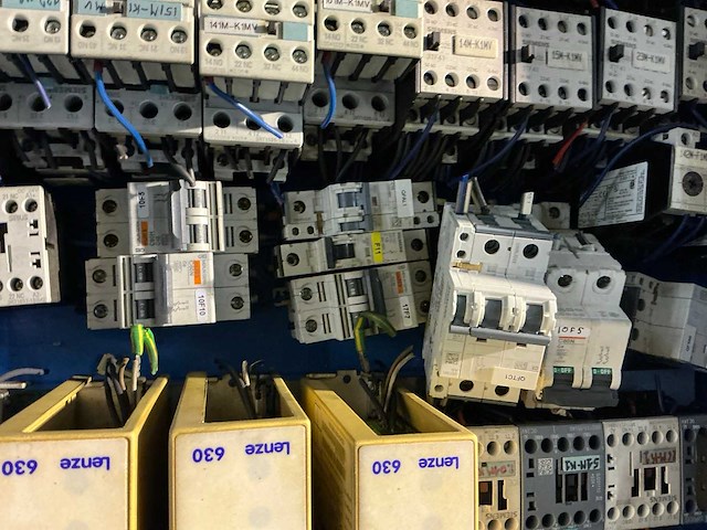 Partij elektrisch componenten - afbeelding 4 van  5