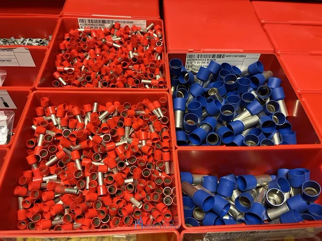 Partij elektrisch installatiemateriaal - afbeelding 50 van  93