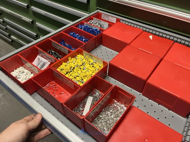 Partij elektrisch installatiemateriaal - afbeelding 54 van  93