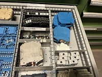 Partij elektrisch installatiemateriaal - afbeelding 68 van  93