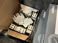 Partij elektrisch onderdelen - afbeelding 5 van  18