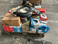 Partij elektrisch onderdelen - afbeelding 2 van  8