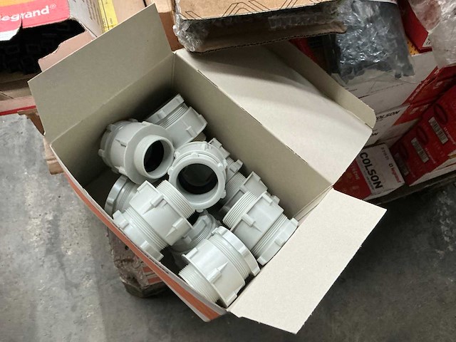 Partij elektrisch onderdelen - afbeelding 6 van  8