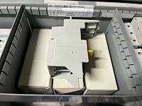 Partij elektrisch schakelmateriaal - afbeelding 26 van  90