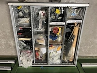 Partij elektrisch schakelmateriaal - afbeelding 73 van  90