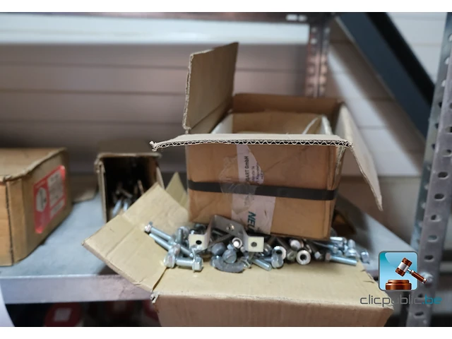 Partij elektrische apparatuur - afbeelding 2 van  9