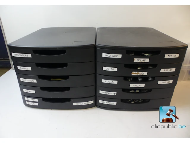 Partij elektrische apparatuur - afbeelding 9 van  25