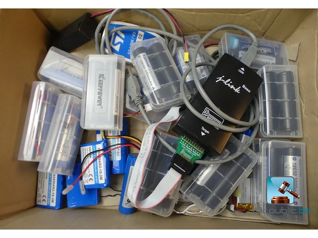 Partij elektrische apparatuur - afbeelding 12 van  25