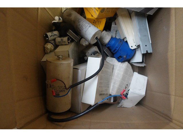 Partij elektrische componenten - afbeelding 5 van  13