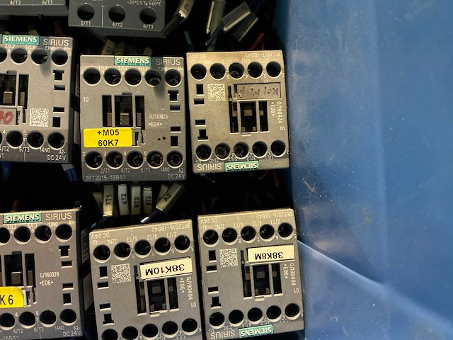 Partij elektrische componenten - afbeelding 2 van  6