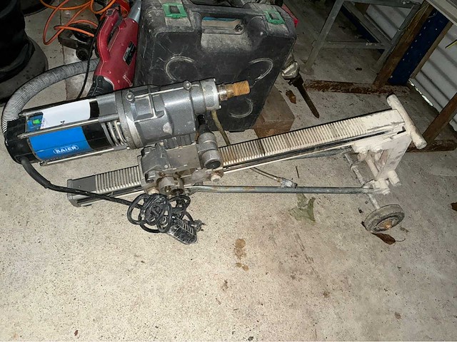 Partij elektrische gereedschappen - afbeelding 3 van  10