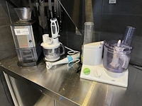 Partij elektrische keukenapparatuur