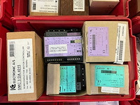 Partij elektrische onderdelen - afbeelding 8 van  12