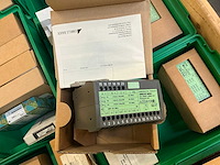 Partij elektrische onderdelen - afbeelding 3 van  13