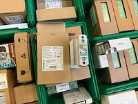 Partij elektrische onderdelen - afbeelding 4 van  13