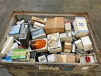 Partij elektrische onderdelen - afbeelding 6 van  13