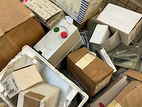 Partij elektrische onderdelen - afbeelding 10 van  13