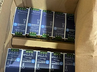 Partij elektrische onderdelen - afbeelding 2 van  17