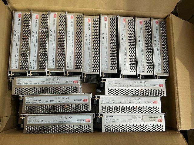 Partij elektrische onderdelen - afbeelding 4 van  17