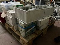 Partij elektrische onderdelen - afbeelding 28 van  36