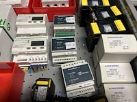 Partij elektrische veiligheidscomponenten - afbeelding 16 van  80