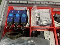 Partij elektrische veiligheidscomponenten - afbeelding 40 van  80