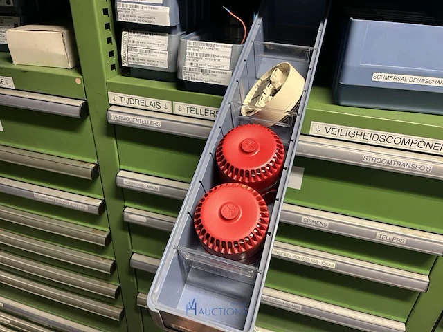 Partij elektrische veiligheidscomponenten - afbeelding 69 van  80