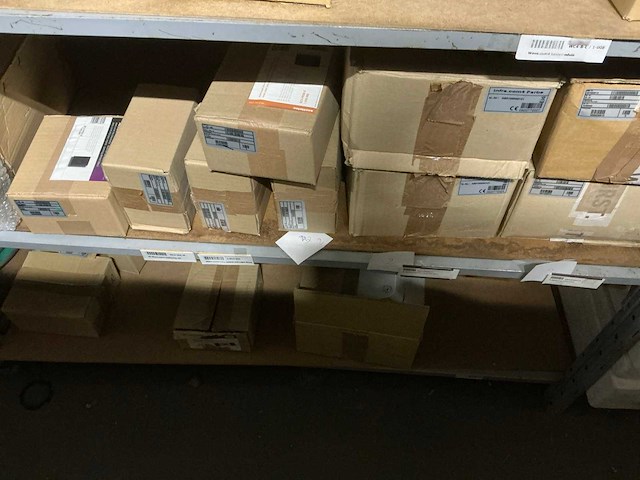 Partij elektro en installatietoebehoren voor wellnessinstallaties - afbeelding 10 van  33