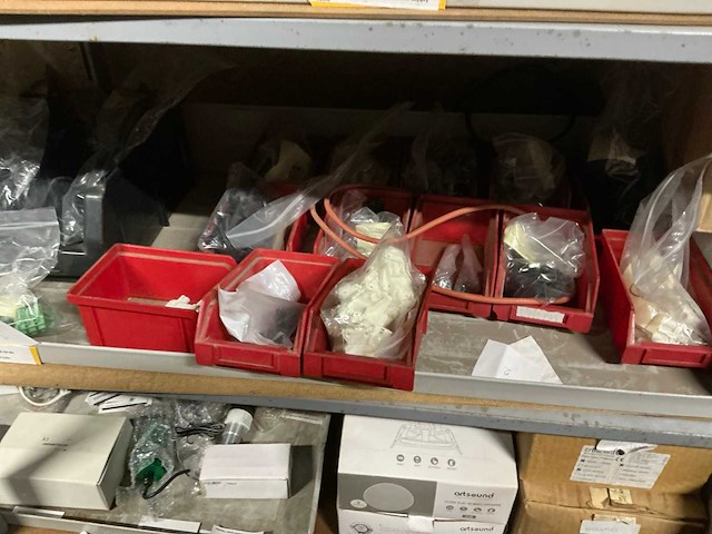 Partij elektro en installatietoebehoren voor wellnessinstallaties - afbeelding 18 van  33