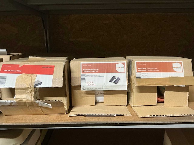 Partij elektro en installatietoebehoren voor wellnessinstallaties - afbeelding 2 van  33