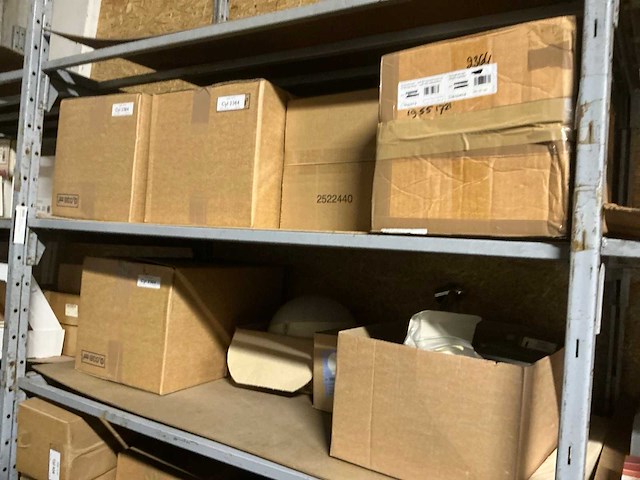 Partij elektro en installatietoebehoren voor wellnessinstallaties - afbeelding 29 van  33