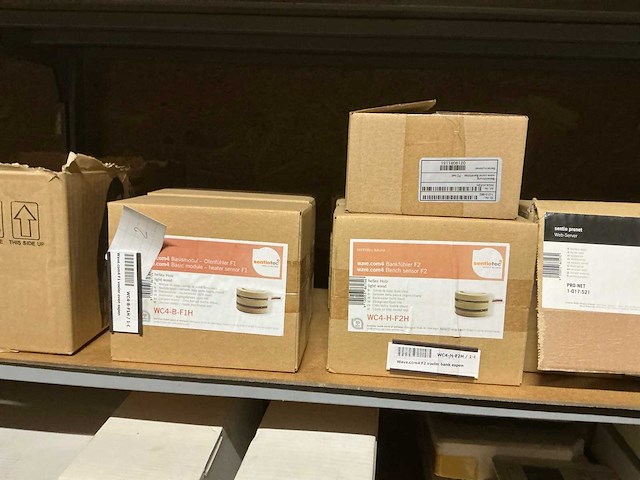 Partij elektro en installatietoebehoren voor wellnessinstallaties - afbeelding 5 van  33