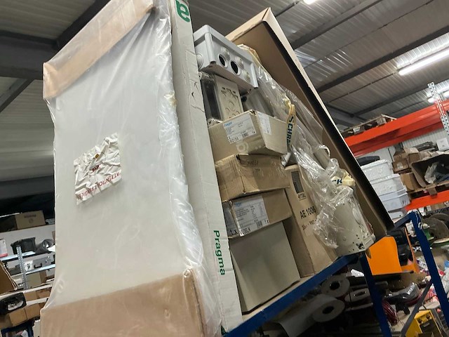 Partij elektro-technisch installatiemateriaal - afbeelding 5 van  10