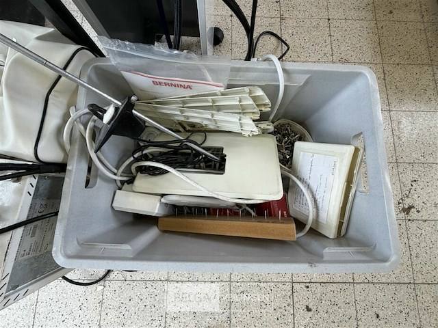 Partij elektro voor onderdelen - afbeelding 12 van  12