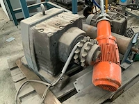 Partij elektromotor, liggend op 2 palletten - afbeelding 5 van  8