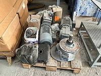 Partij elektromotoren en toebehoren - afbeelding 4 van  15