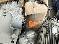 Partij elektromotoren en toebehoren - afbeelding 6 van  15