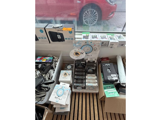 Partij elektronica - afbeelding 3 van  10