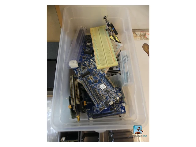 Partij elektronische apparatuur - afbeelding 8 van  12