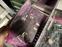 Partij elektronische onderdelen engel - afbeelding 16 van  115