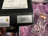 Partij elektronische onderdelen engel - afbeelding 33 van  115